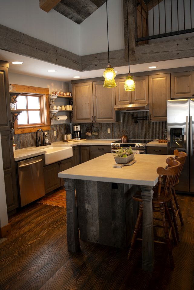 Charming Historic-Inspired Vacation Home with Mountain Views near Pony School House in Pony, Montana
