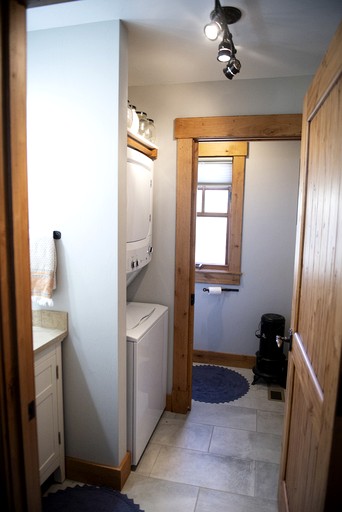 Vacation Rentals (United States of America, Pony, Montana)