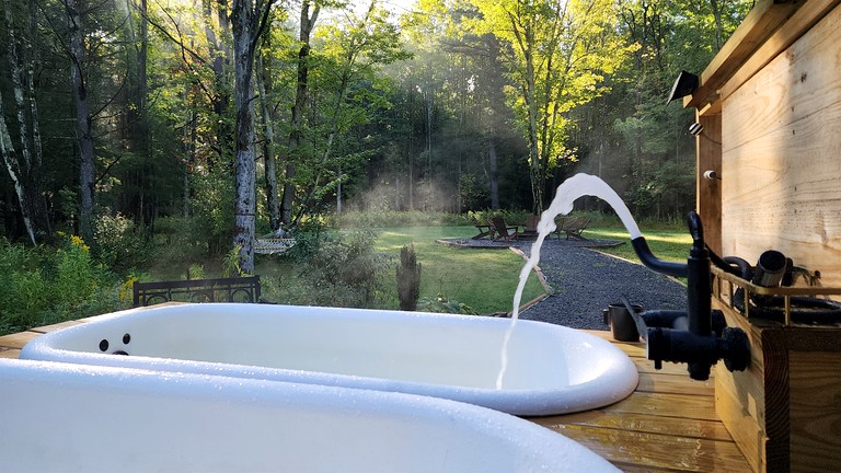 Cabins (United States of America, Hammondsport, New York)