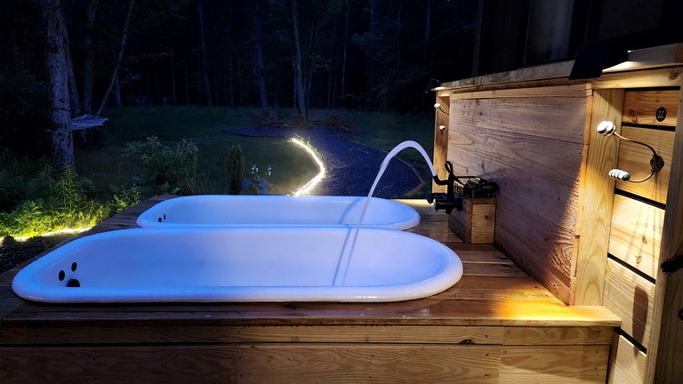 Cabins (United States of America, Hammondsport, New York)