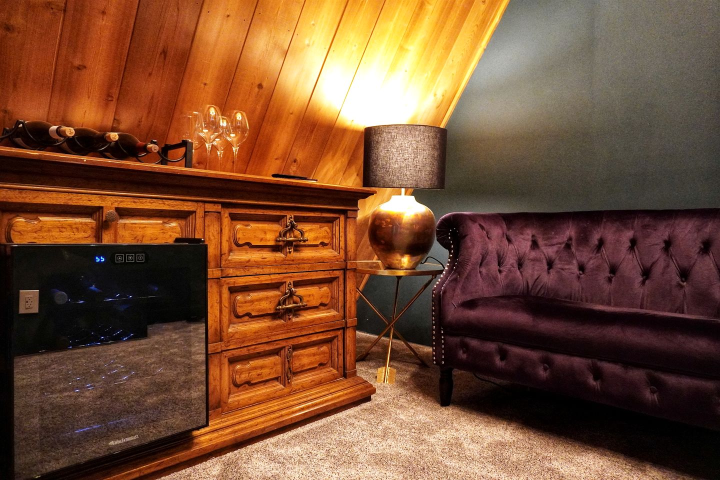 Incredible Secluded Cabin with Barrel Sauna, Fire Pit and Deck for an Unforgettable Getaway in the Finger Lakes in New York