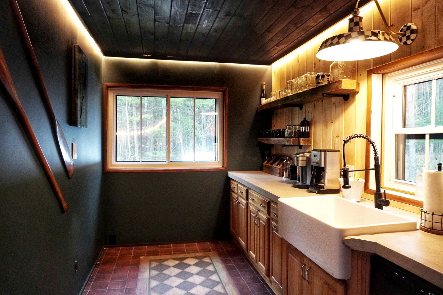 Incredible Secluded Cabin with Barrel Sauna, Fire Pit and Deck for an Unforgettable Getaway in the Finger Lakes in New York