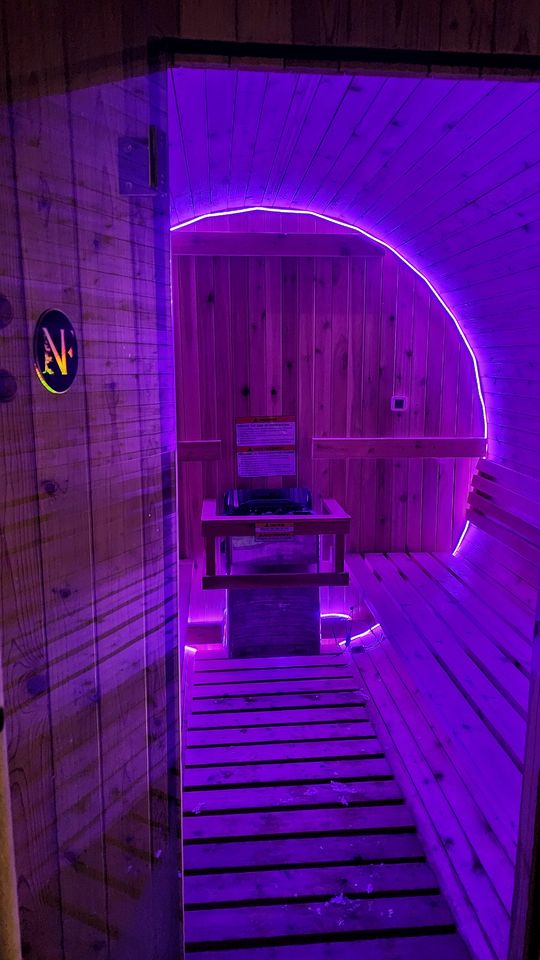 Incredible Secluded Cabin with Barrel Sauna, Fire Pit and Deck for an Unforgettable Getaway in the Finger Lakes in New York