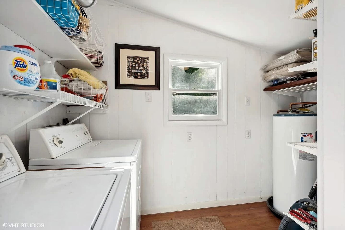 Pet Friendly Cottage in Grand Beach, Michigan