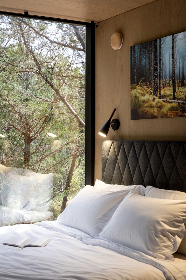 Romantic Mirror Cabin Retreat by the Lake in the Enchanted Forests of Texas