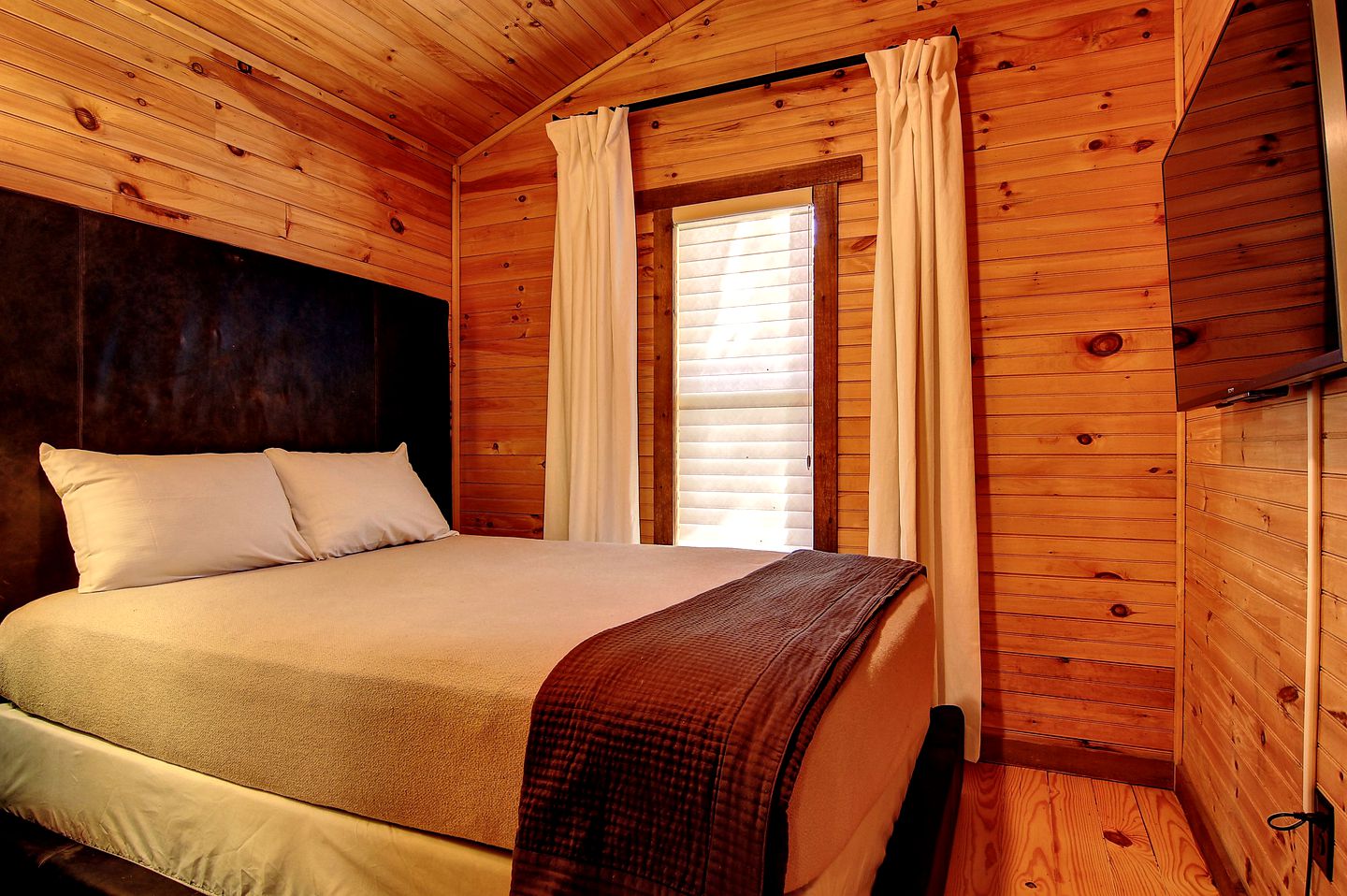 Rustic Riverfront Cabins on the Guadalupe River in New Braunfels, Texas