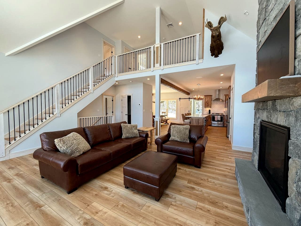 Secluded Modern Cabin for a Luxury Getaway in Conway, New Hampshire