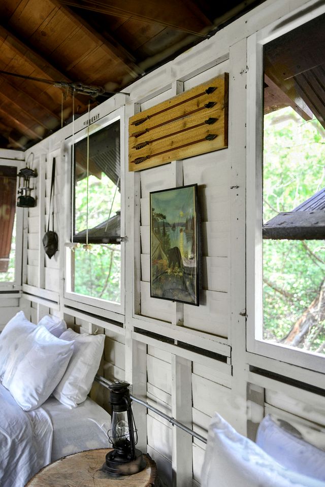 Three Cozy Historic Scout Cabins with Fire Pit, BBQ, and Hammocks for a Memorable Family Adventure in Troy, Wisconsin