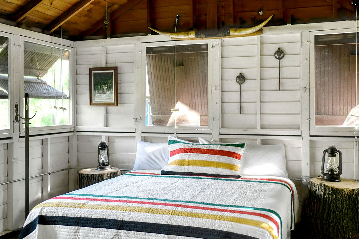 Three Cozy Historic Scout Cabins with Fire Pit, BBQ, and Hammocks for a Memorable Family Adventure in Troy, Wisconsin