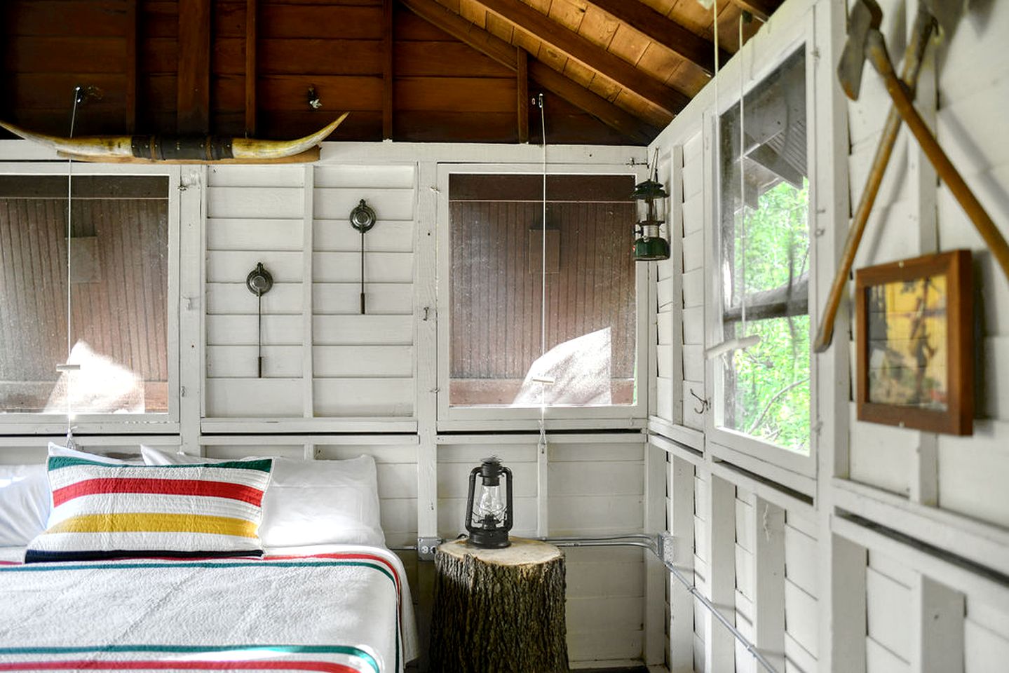 Three Cozy Historic Scout Cabins with Fire Pit, BBQ, and Hammocks for a Memorable Family Adventure in Troy, Wisconsin