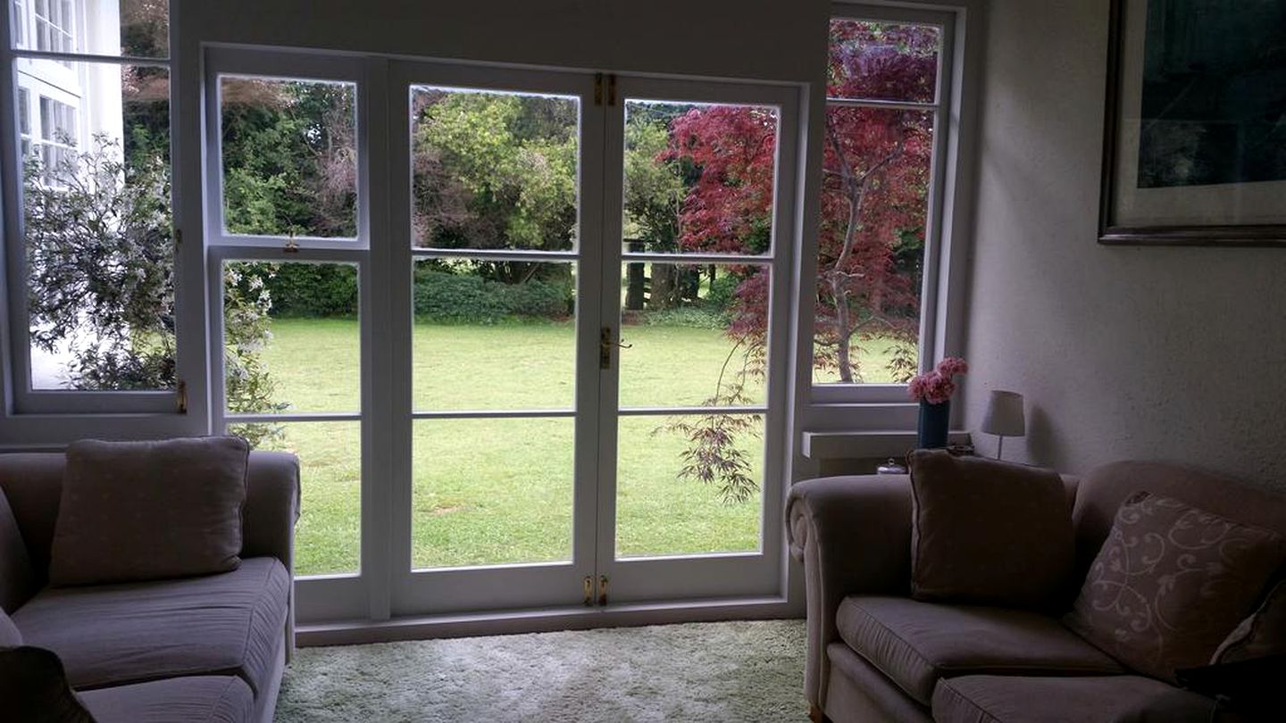 Charming Room for Two for Romantic Getaway near the Waikato River, North Island