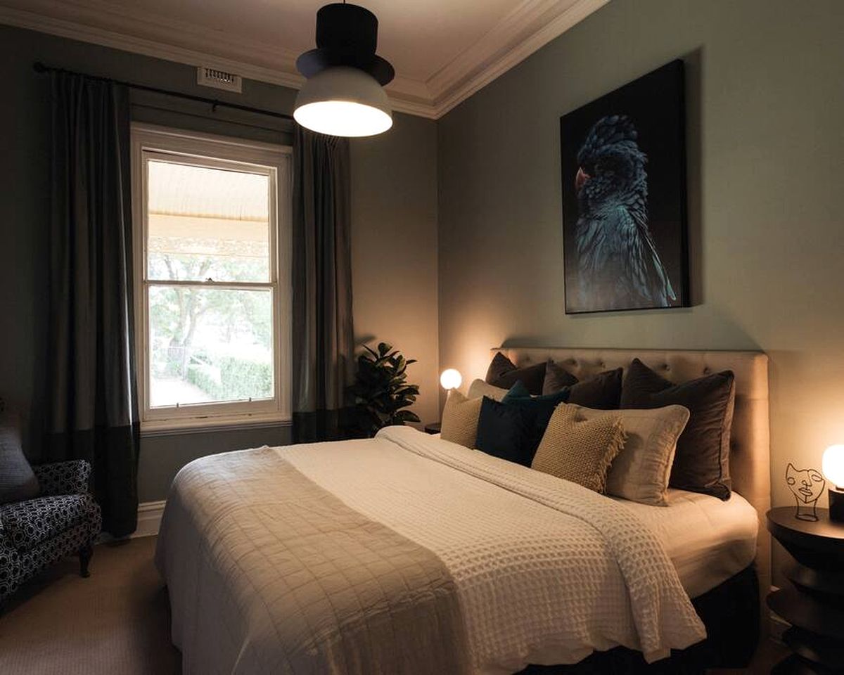 Elegant Stylish Cottage Perfect for a Peaceful Escape in Victoria