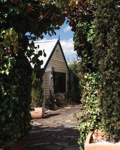 Cottages (Australia, --, --)