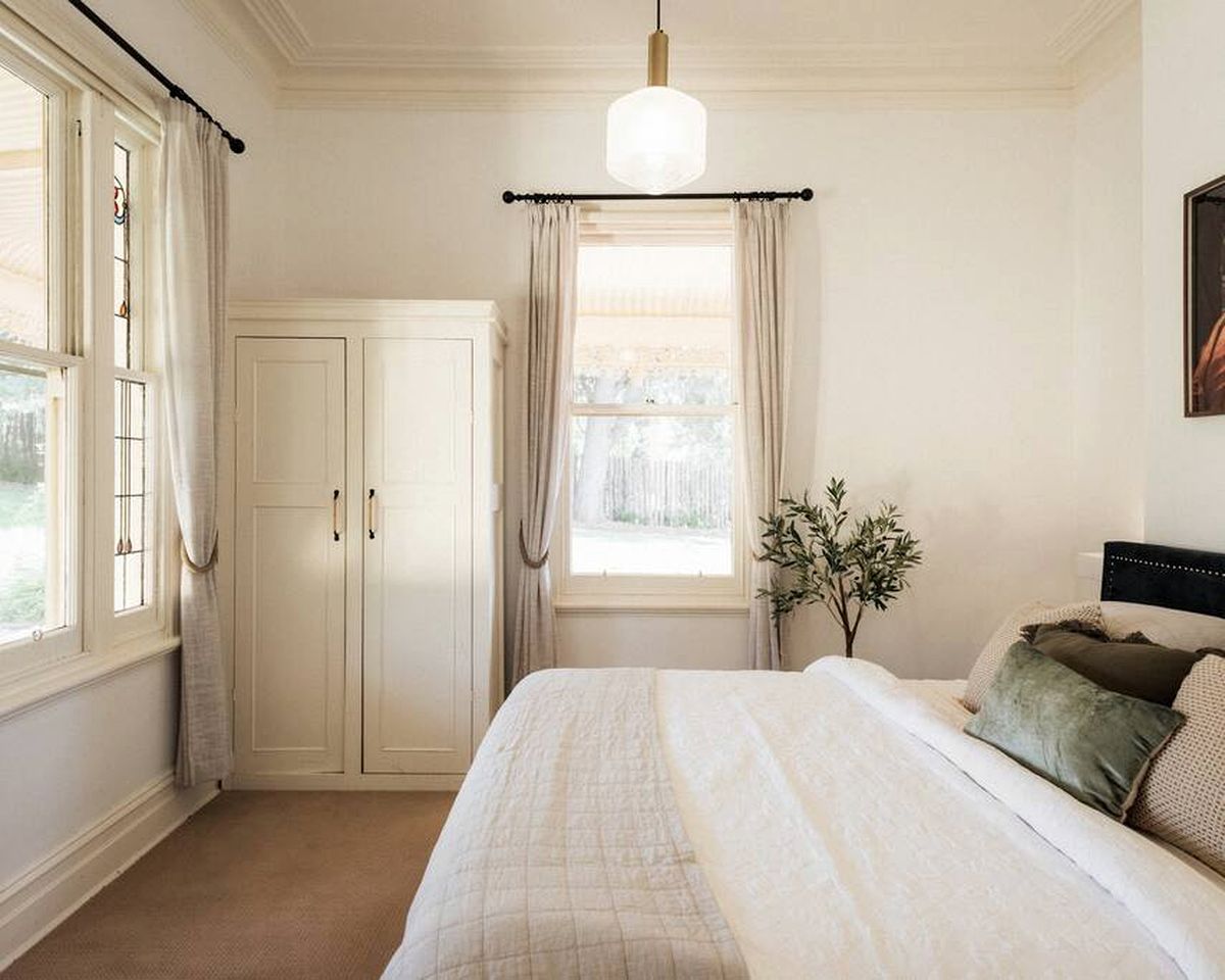 Elegant Stylish Cottage Perfect for a Peaceful Escape in Victoria