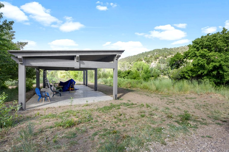 Cabins (United States of America, Glendale, Utah)