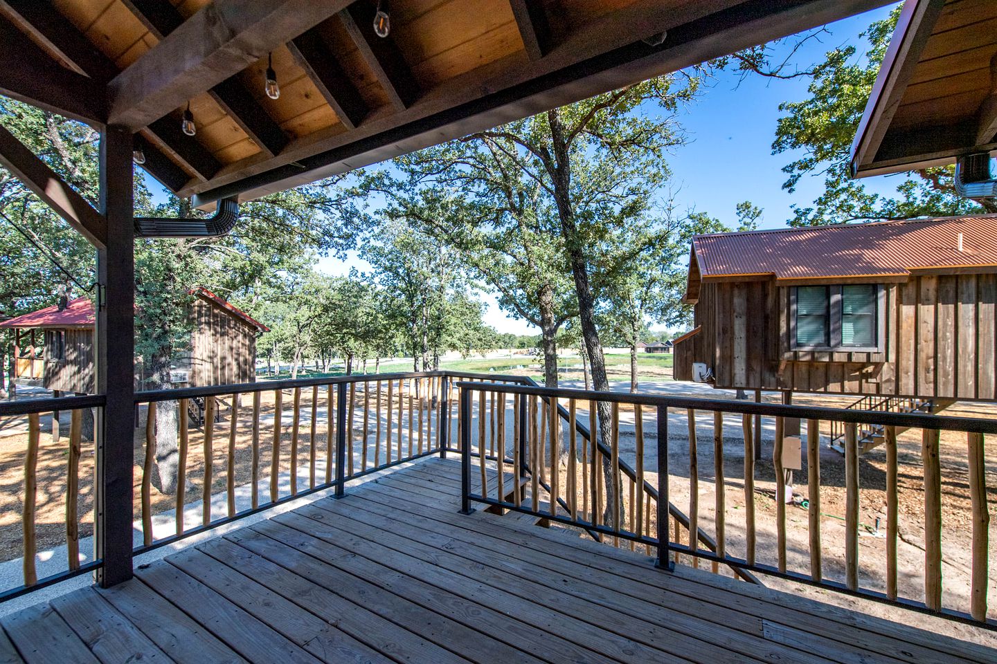 Tree Houses (United States of America, Elm Mott, Texas)
