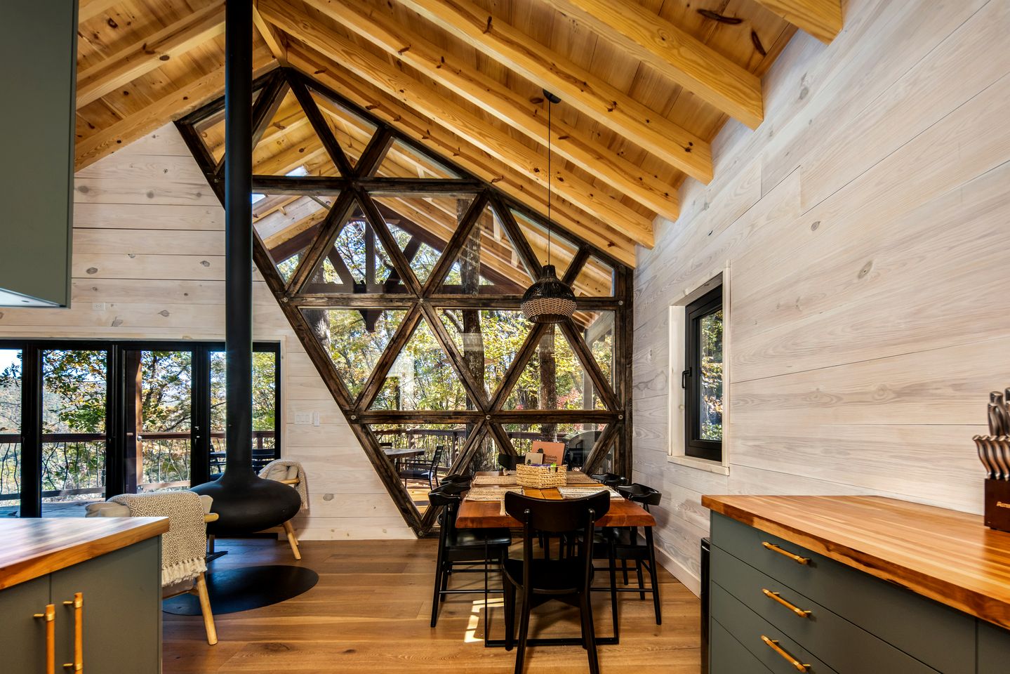 Secluded Adventure Treehouse with Net Loft & Swaying Bridge Near Highlands, NC