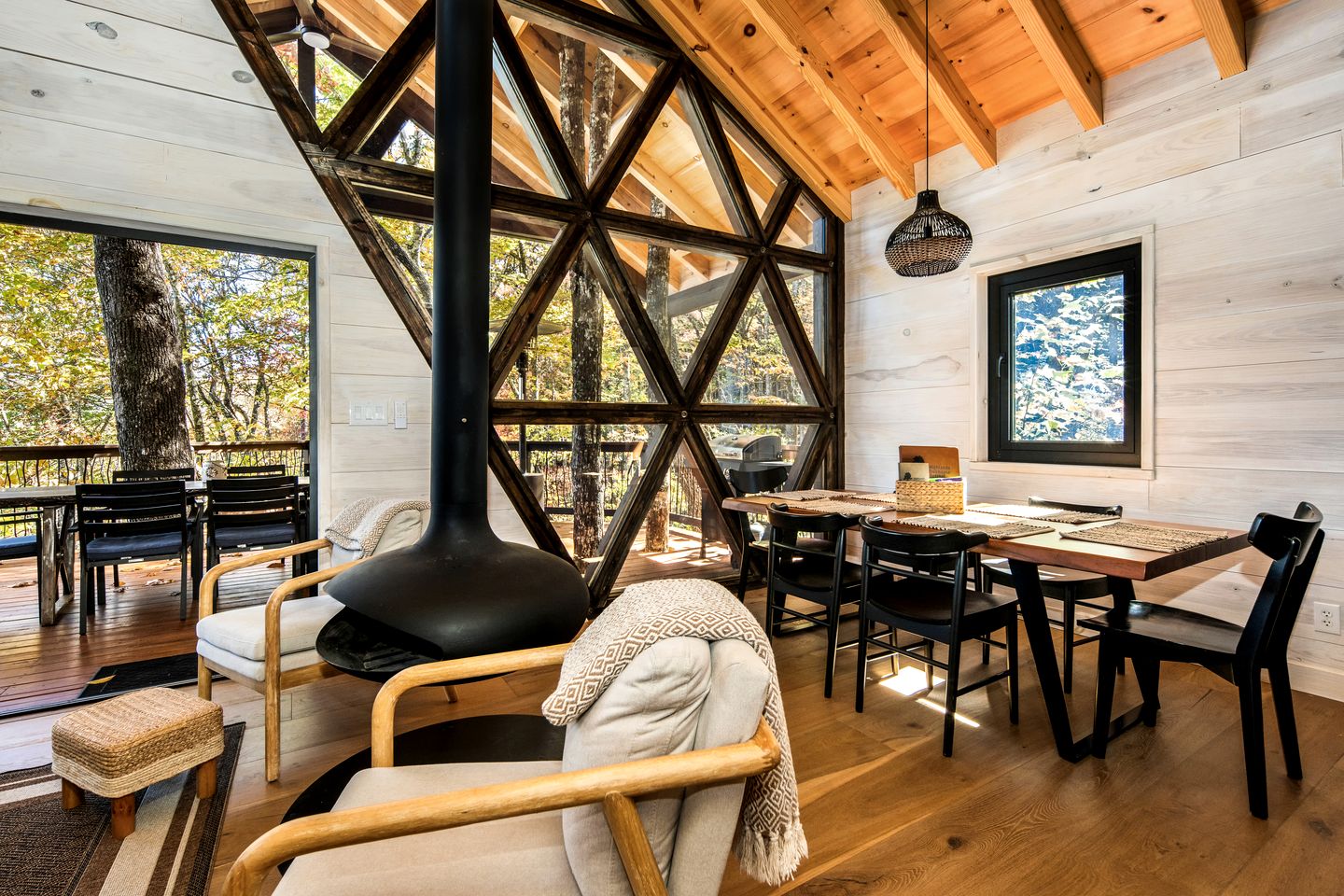 Secluded Adventure Treehouse with Net Loft & Swaying Bridge Near Highlands, NC