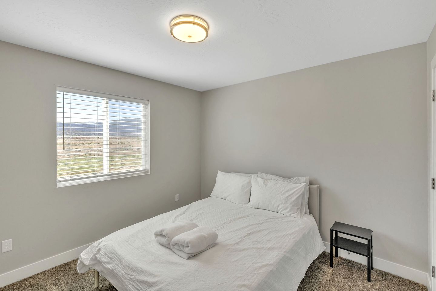Beautiful Cottage Close to Stunning Hiking Trails in Cedar City, Utah
