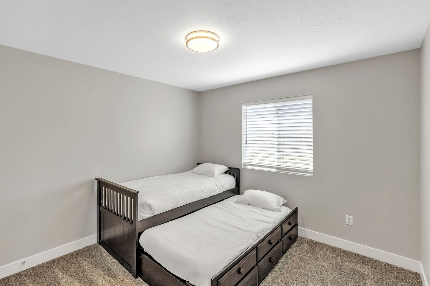 Beautiful Cottage Close to Stunning Hiking Trails in Cedar City, Utah