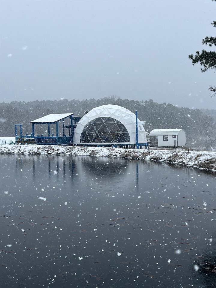 Incredi-Dome Family Experience in Broken Bow, OK