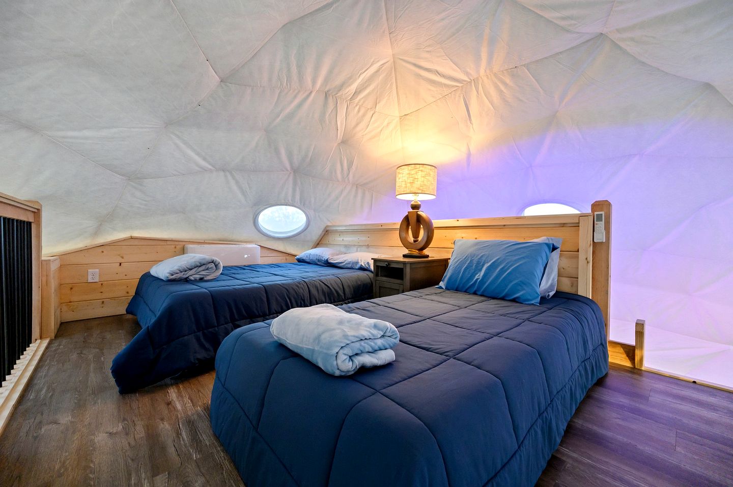 Incredi-Dome Family Experience in Broken Bow, OK