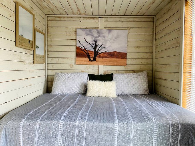 Cool Container by Canyon Lake Perfect For Relaxation Near Guadalupe River and Austin, Texas