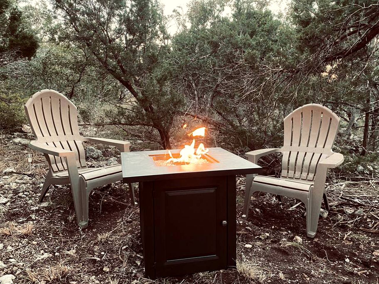 Cool Container by Canyon Lake Perfect For Relaxation Near Guadalupe River and Austin, Texas
