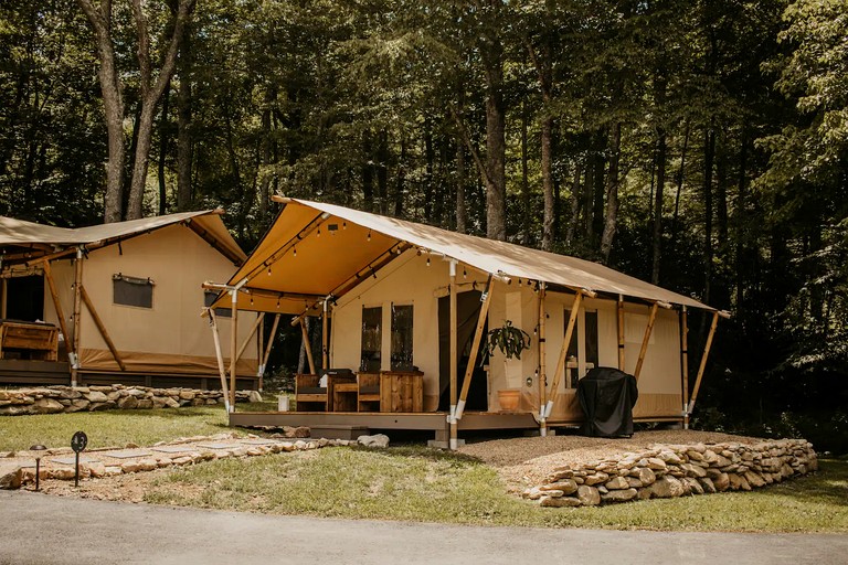 Safari Tents (United States of America, Erwin, Tennessee)