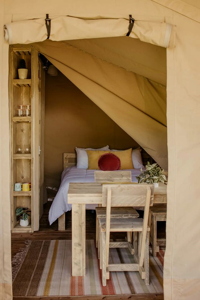 Beautiful Safari Tent Perfect for Couples in Erwin, Tennessee