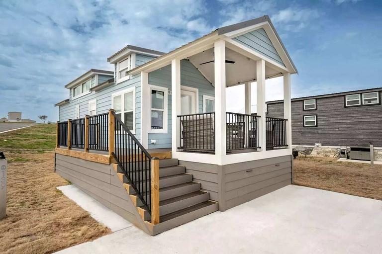 Luxury Hill Country Tiny Home in Resort Setting Near Fredericksburg, Texas