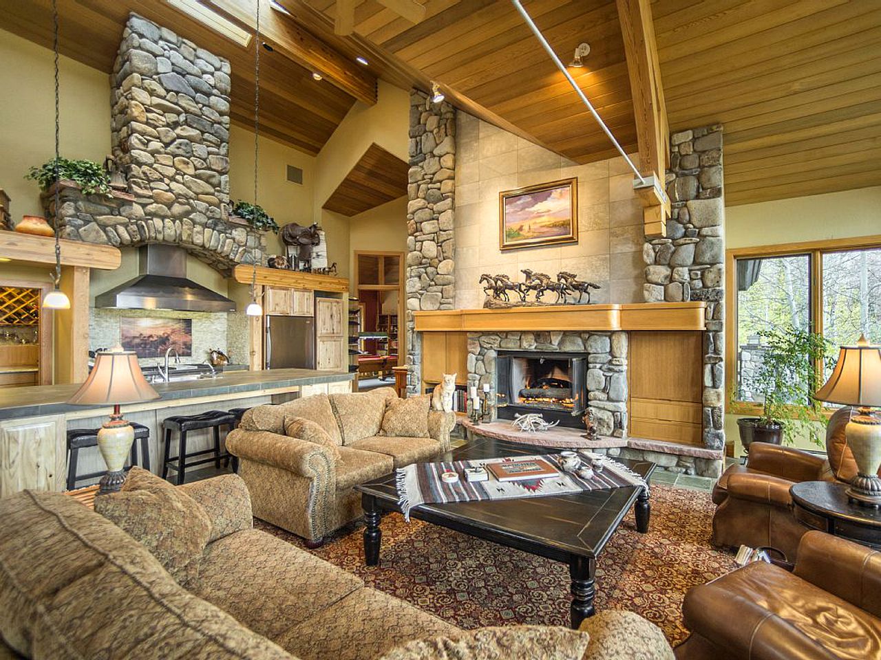 Luxury Five-Bedroom Villa in Gated Community near Copper Mountain, Colorado