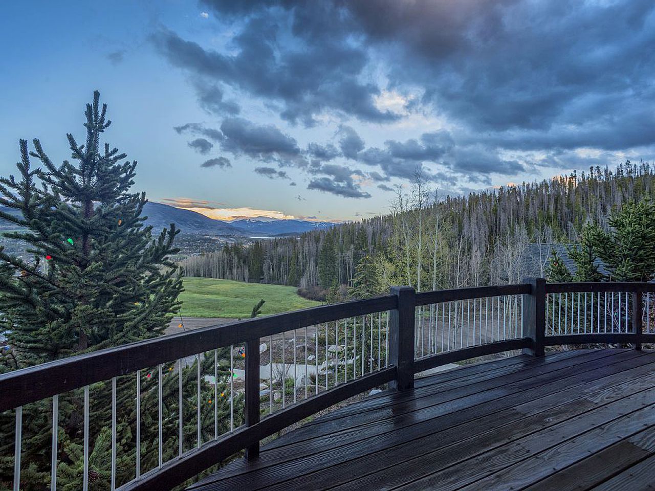 Luxury Five-Bedroom Villa in Gated Community near Copper Mountain, Colorado