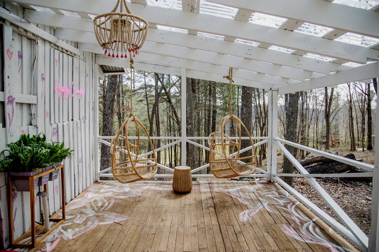 Cabins (United States of America, Tracy City, Tennessee)