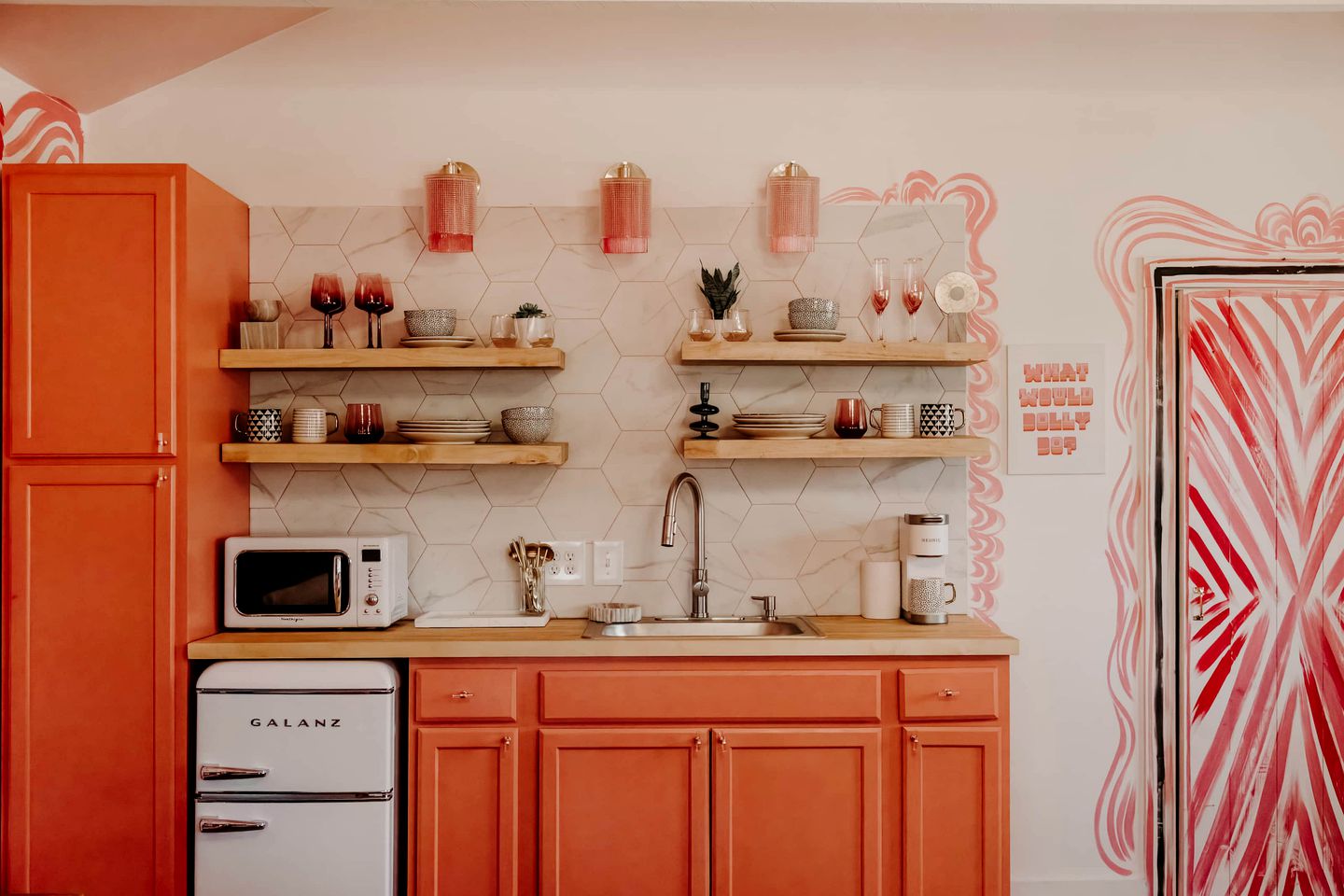 Charm in the Mountains: Your Nicest Getaway Awaits at Our One-of-a-Kind Tracy City Cabin