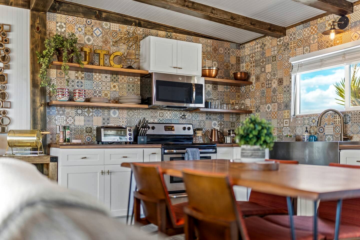 Quiet Rustic-Modern Chalet Near Joshua Tree National Park in Twentynine Palms, California