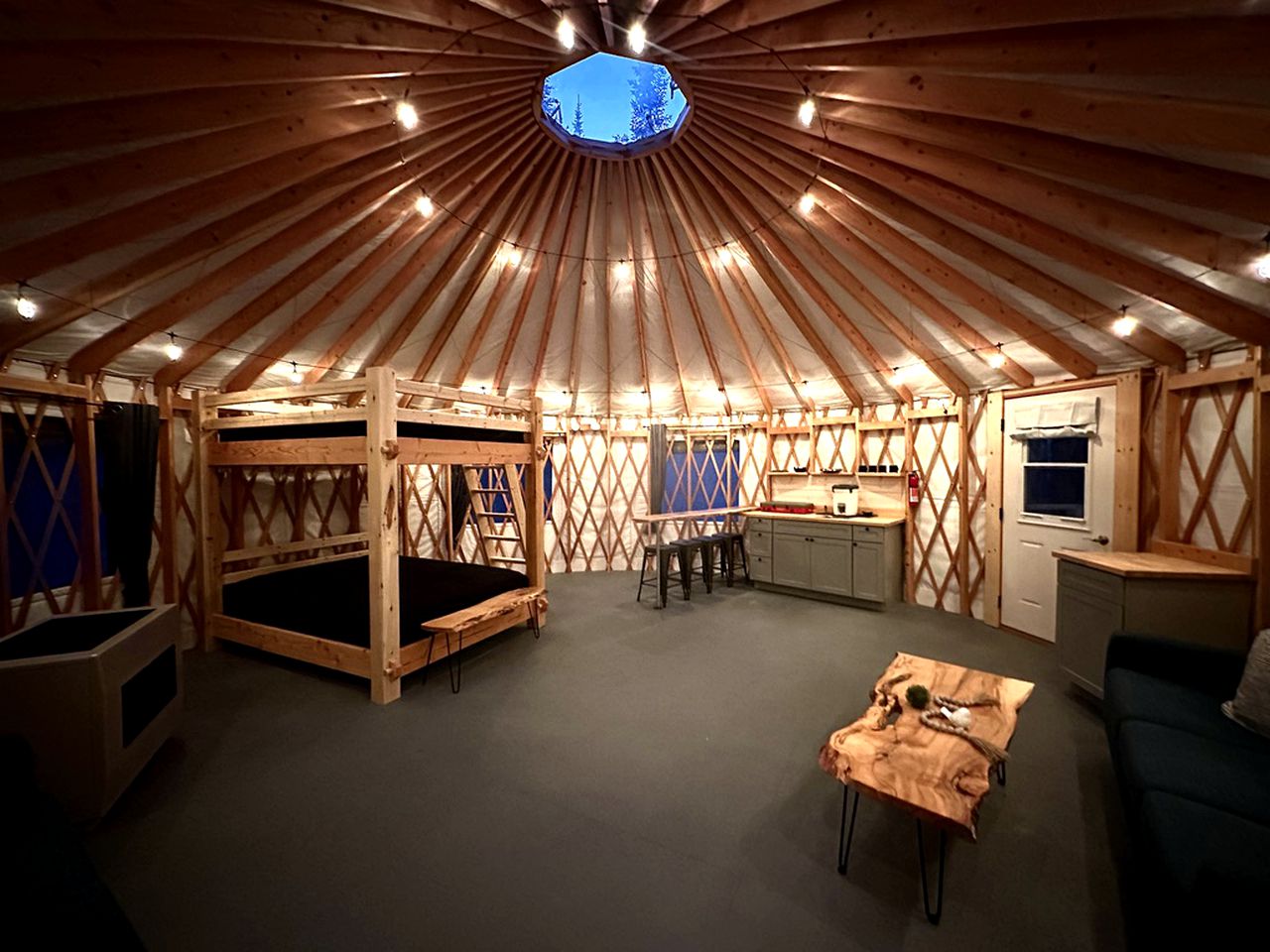 Amazing Maine Nature Escape: Comfortable Pet-Friendly Yurt near Bethel Perfect for a Romantic Glamping Getaway