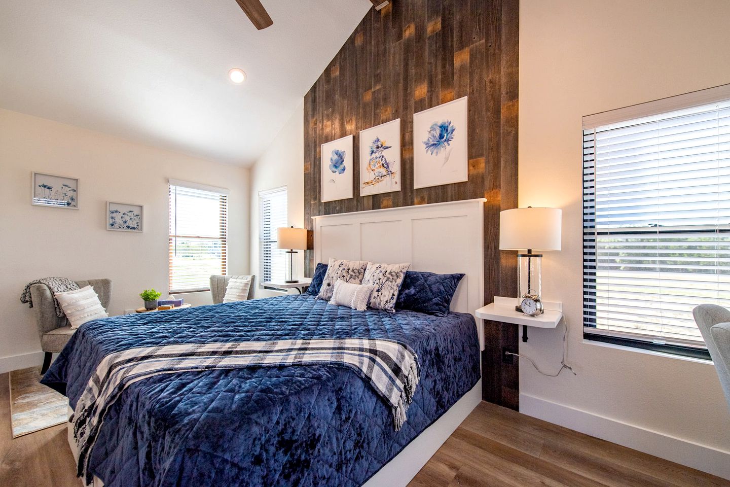 Couples Glamping Cabin for a Romantic Escape near Magnolia