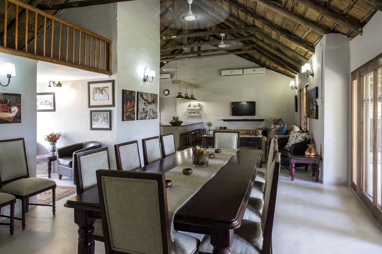 Huts (Hoedspruit, Limpopo, South Africa)