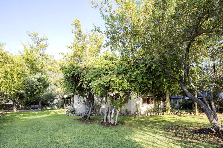 Huts (Hoedspruit, Limpopo, South Africa)