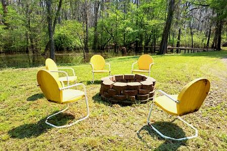 Vacation Rentals (United States of America, Karnack, Texas)