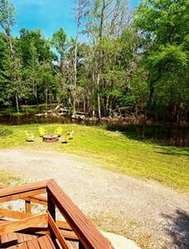 Vacation Rentals (United States of America, Karnack, Texas)