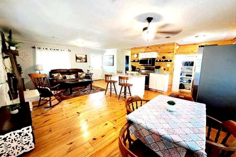 Vacation Rentals (United States of America, Karnack, Texas)