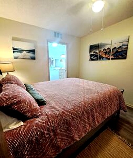 Vacation Rentals (United States of America, --, --)