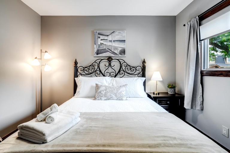 Vacation Rentals (Canada, Leamington, Ontario)