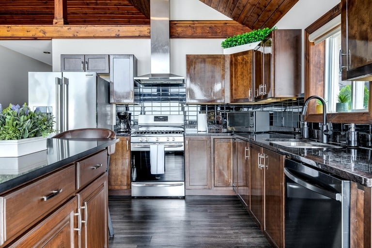 Vacation Rentals (Canada, Leamington, Ontario)