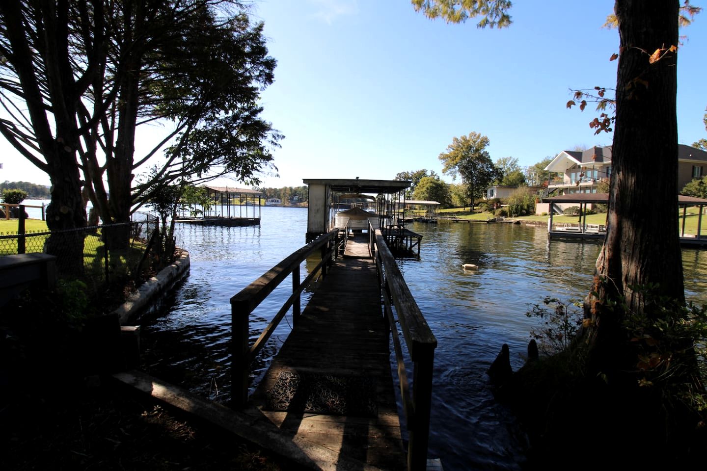 Spacious Lakefront House with Deck & EV Charging Near Oaklawn Casino in Hot Springs, AR