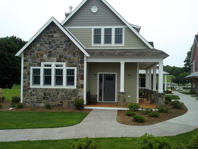 Cottages (Lanesborough, Massachusetts, United States)