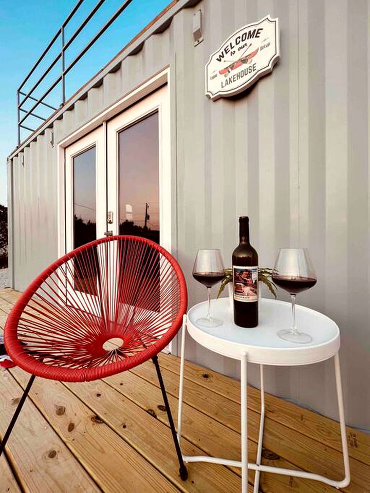 Tiny Container For A Glamping Getaway with Canyon Lake Views Close to Austin, Texas