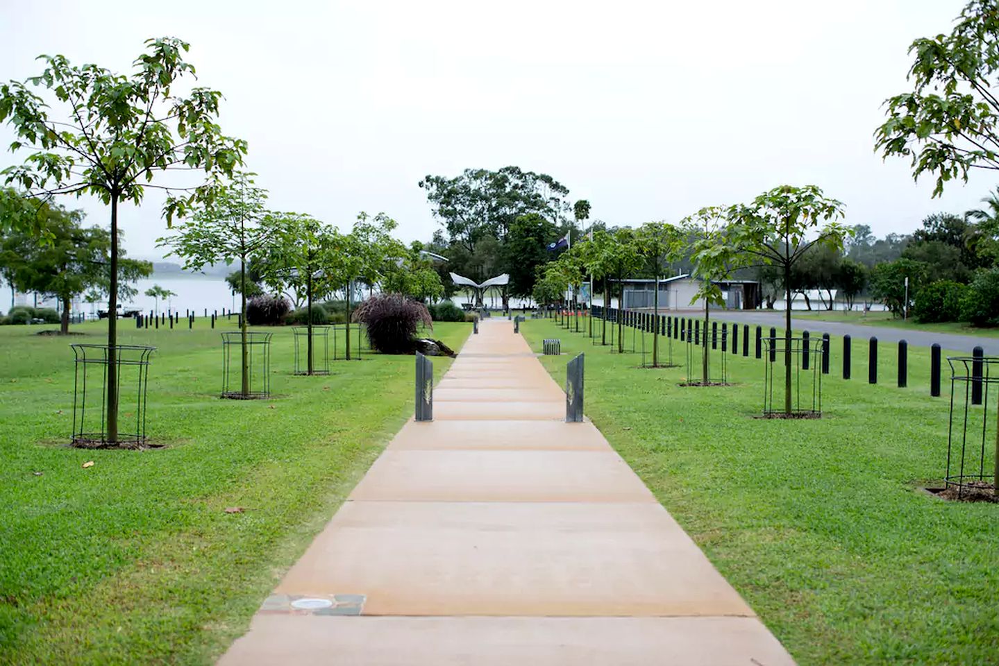 Cabin Rental on Lake Tinaroo, Queensland